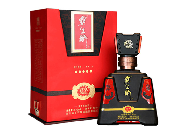 云南石花霸王醉回收霸王醉君享70度白酒礼盒