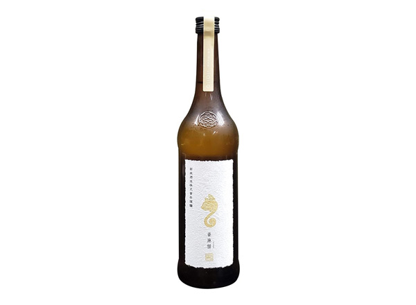 云南日本清酒回收新政亚麻猫清酒新政酒造行情价格