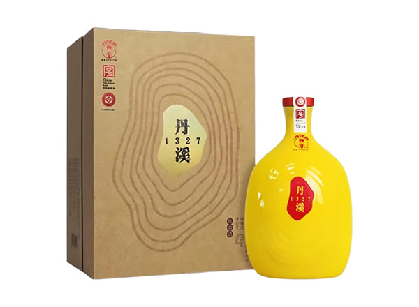 云南丹溪黄酒回收丹溪1327红曲黄酒五星黄15年行情价格