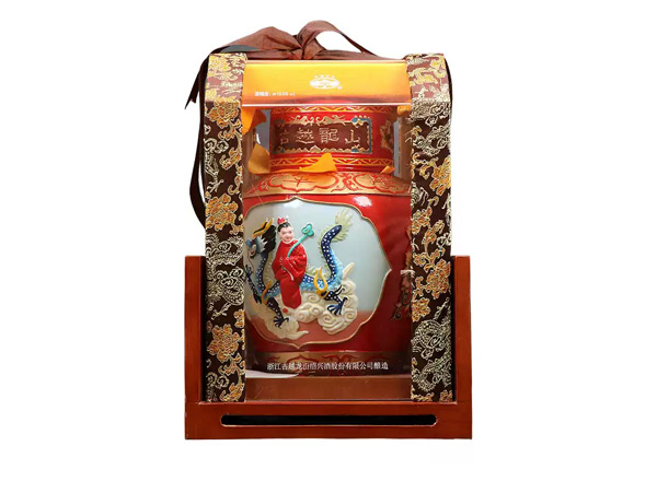 云南古越龙山黄酒回收古越龙山状元及第二十年陈酿2.5L工艺浮雕黄酒行情价格