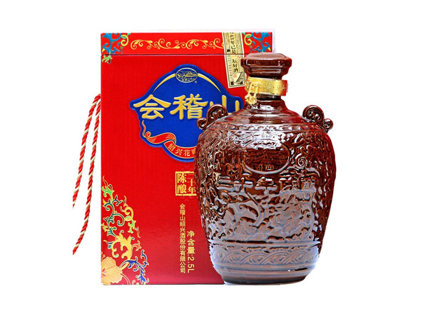 云南回收会稽山二十年黄酒陶坛20年陈酿2.5L花雕酒行情价格