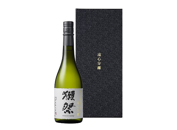 云南回收獭祭远心分离二割三分清酒礼盒行情价格
